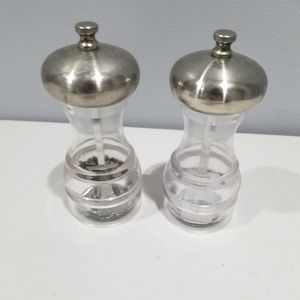 Salt And Pepper Mills